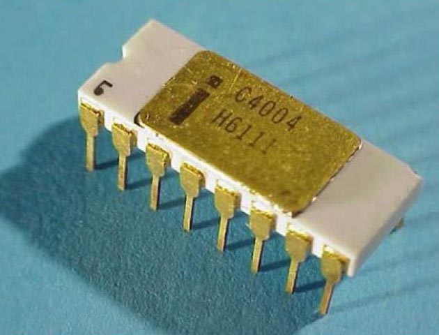 Первый микропроцесор (1971 год): Intel 4004