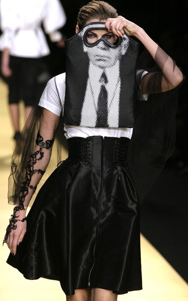 pfw_karl_lagerfeld02.jpg