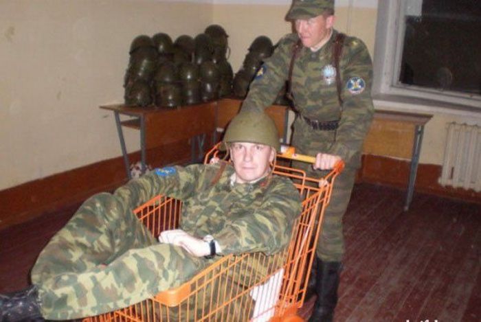 Полковник приказывает